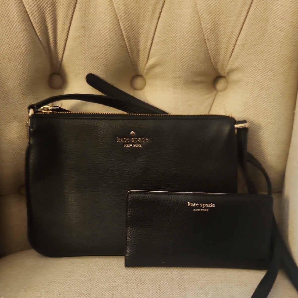 Kate Spade Jackson Triple Gusset Crossbody Bag and Wallet Set